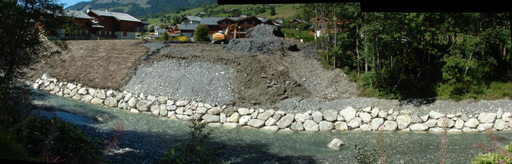 Confinement du massif de dchets avec ramnagement des berges, Praz-sur-Arly (74)